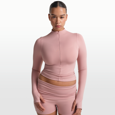 Reviews: NikeSKIMS Matte Women's 1/2-Zip Mock-Neck Long-Sleeve Top